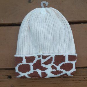 TIME AND TRU - GIRLS'/WOMEN'S CREAM & ANIMAL PRINT BEANIE HAT - NEW!